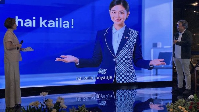 Peluncuran Kaila, asisten virtual AI KAI, ditampilkan di layar besar bertuliskan hai kaila